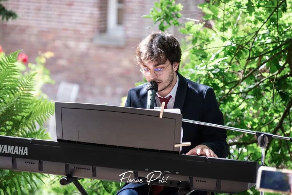 Photo de concert de Pierre Blanes